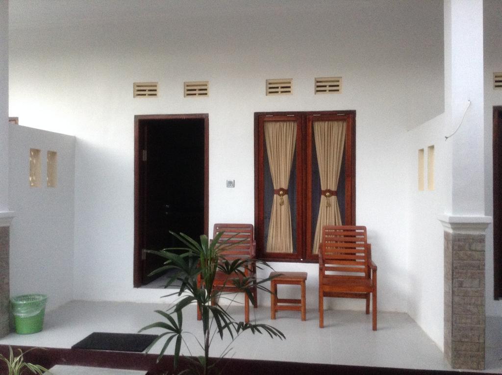Rasti Homestay Kuta  Exterior photo